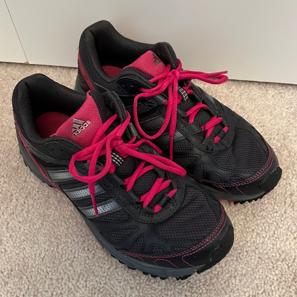 Women’s Adidas Trail Running Shoe, size 7.5